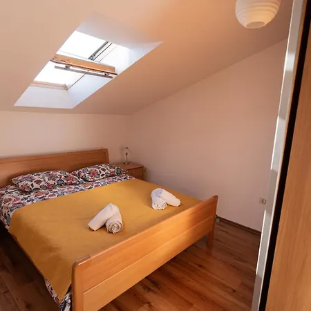 Two-bedroom Niki Near *