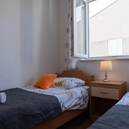 Appartement Two-bedroom Niki Near Rovinj